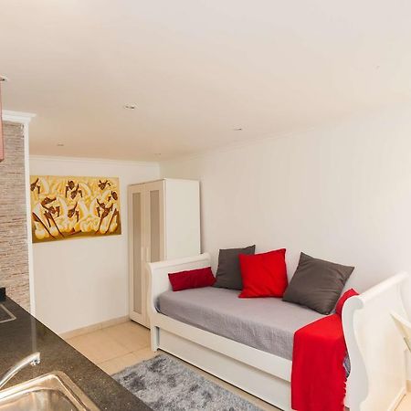 Low Cost - Historic City Center Rc Apartament Lisboa Zewnętrze zdjęcie