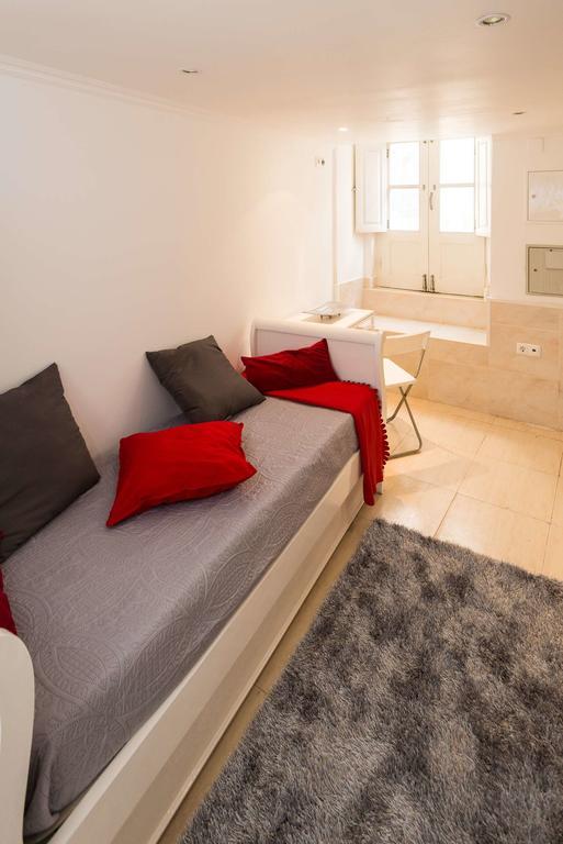 Low Cost - Historic City Center Rc Apartament Lisboa Zewnętrze zdjęcie